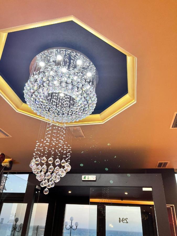 Queens Leriotis Hotel Piræus Eksteriør billede