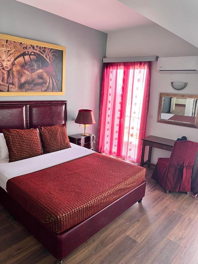 Queens Leriotis Hotel Piræus Eksteriør billede